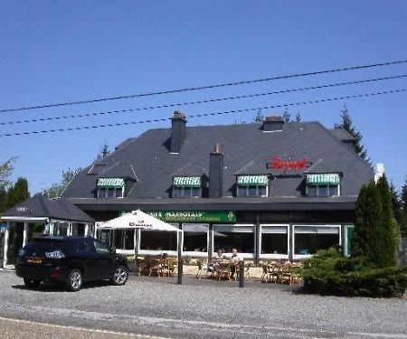 Hotel Aux Massotais Petites Tailles Bagian luar foto